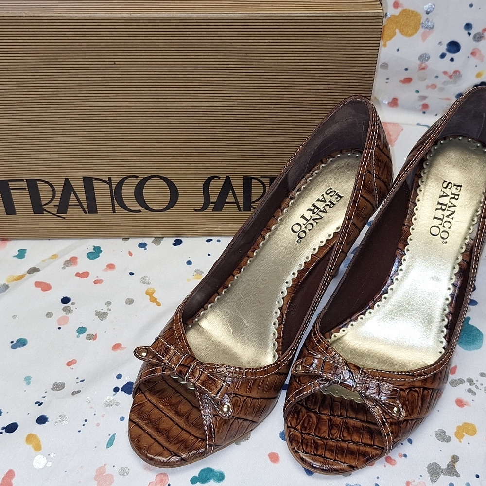 Franco Sarto Brown Peep-Toe Heels